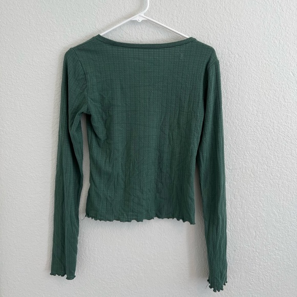 Green Ribbed Long Sleeve - Picture 2 of 3